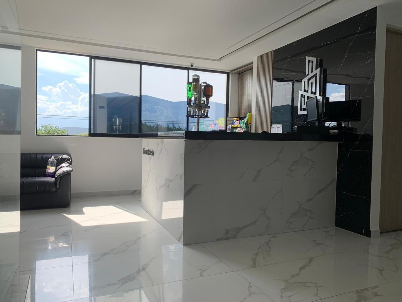 Sky Towers Hotell Cúcuta Eksteriør bilde